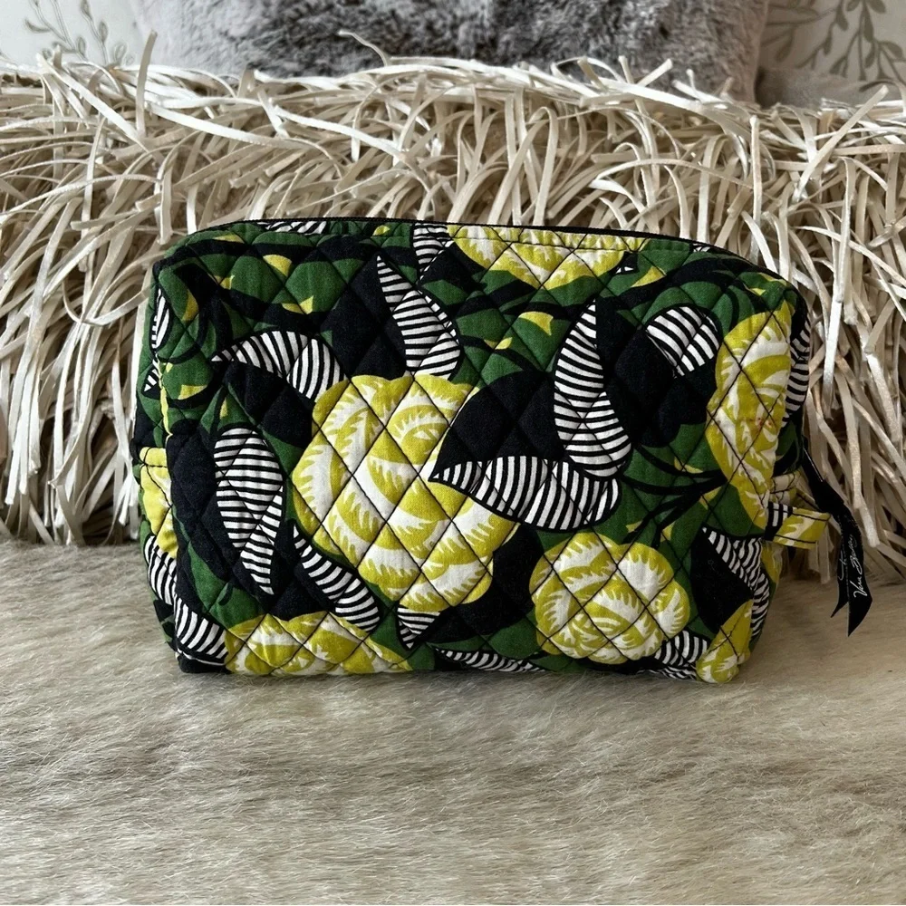 VERA BRADLEY La Neon Rose 2013 Large Plastic Lined Cosmetic Case Yellow Roses